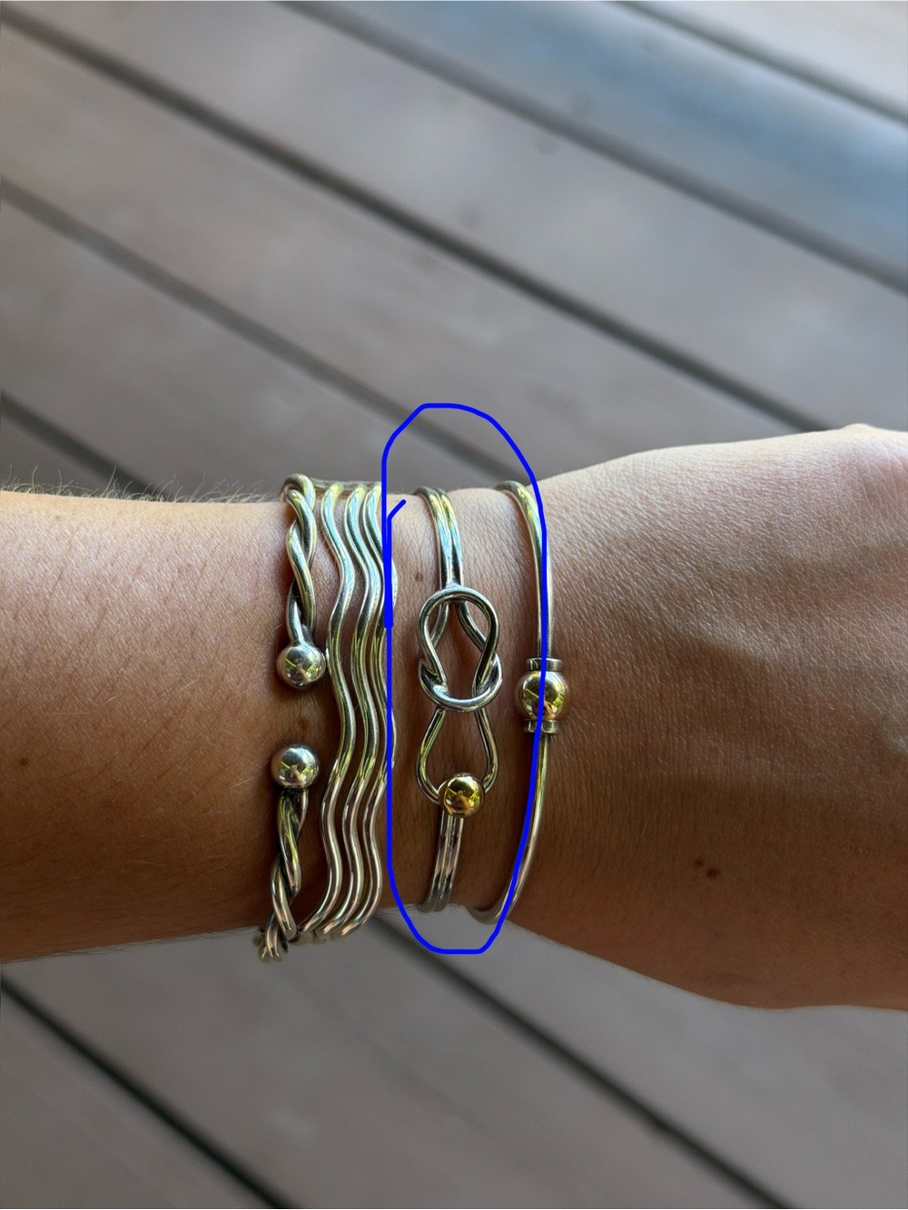 Silver Fisherman’s Knot Bracelet Gold Ball